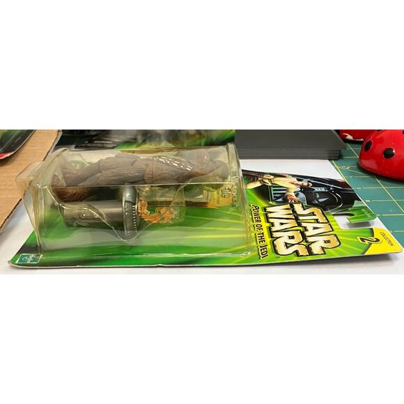 Star Wars Power of the Jedi Chewbacca Collection 2 Action Figure AAA2526 - Picture 5 of 9